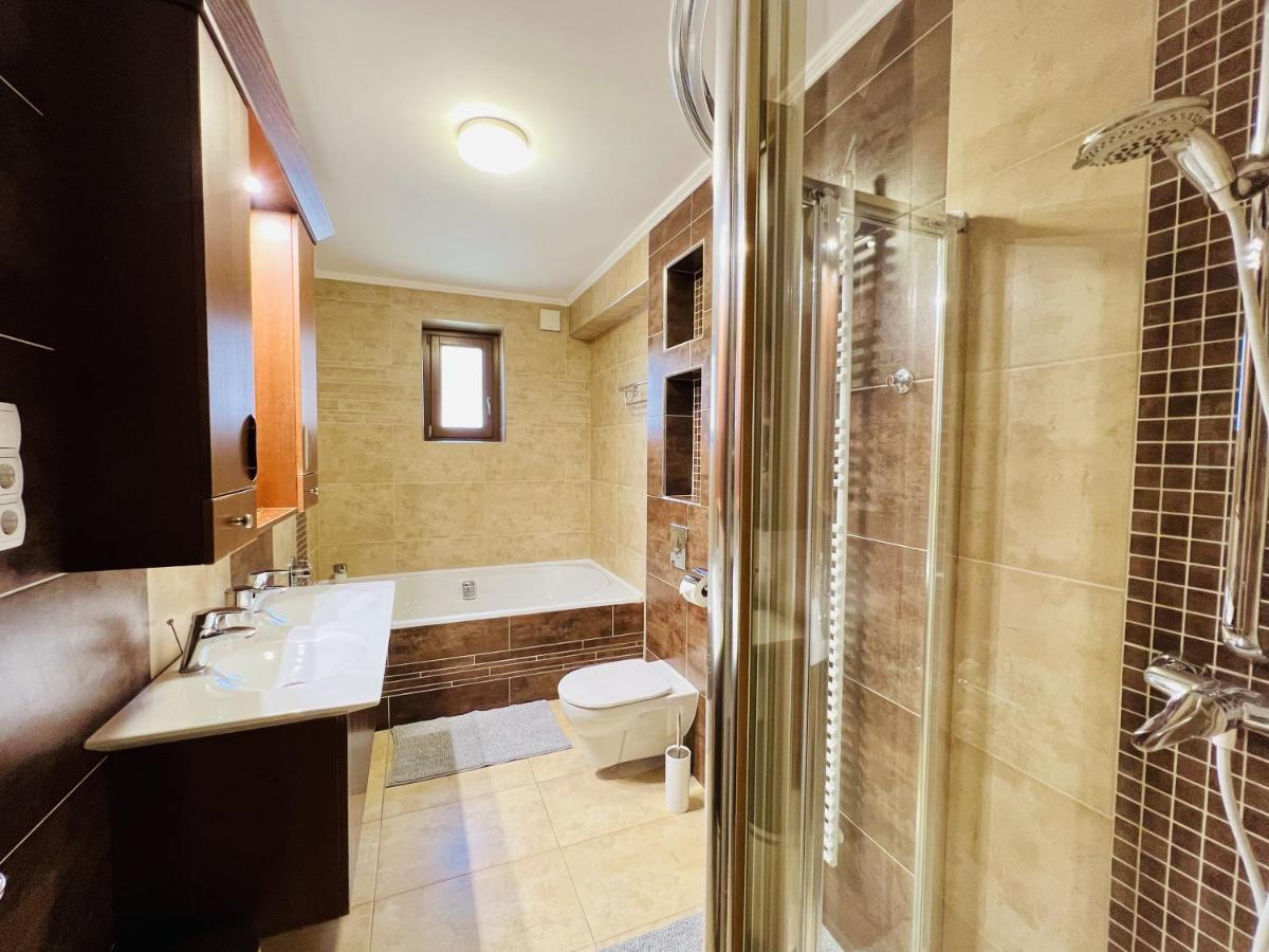 Villa Szófia Veszprém apartments Extérieur photo